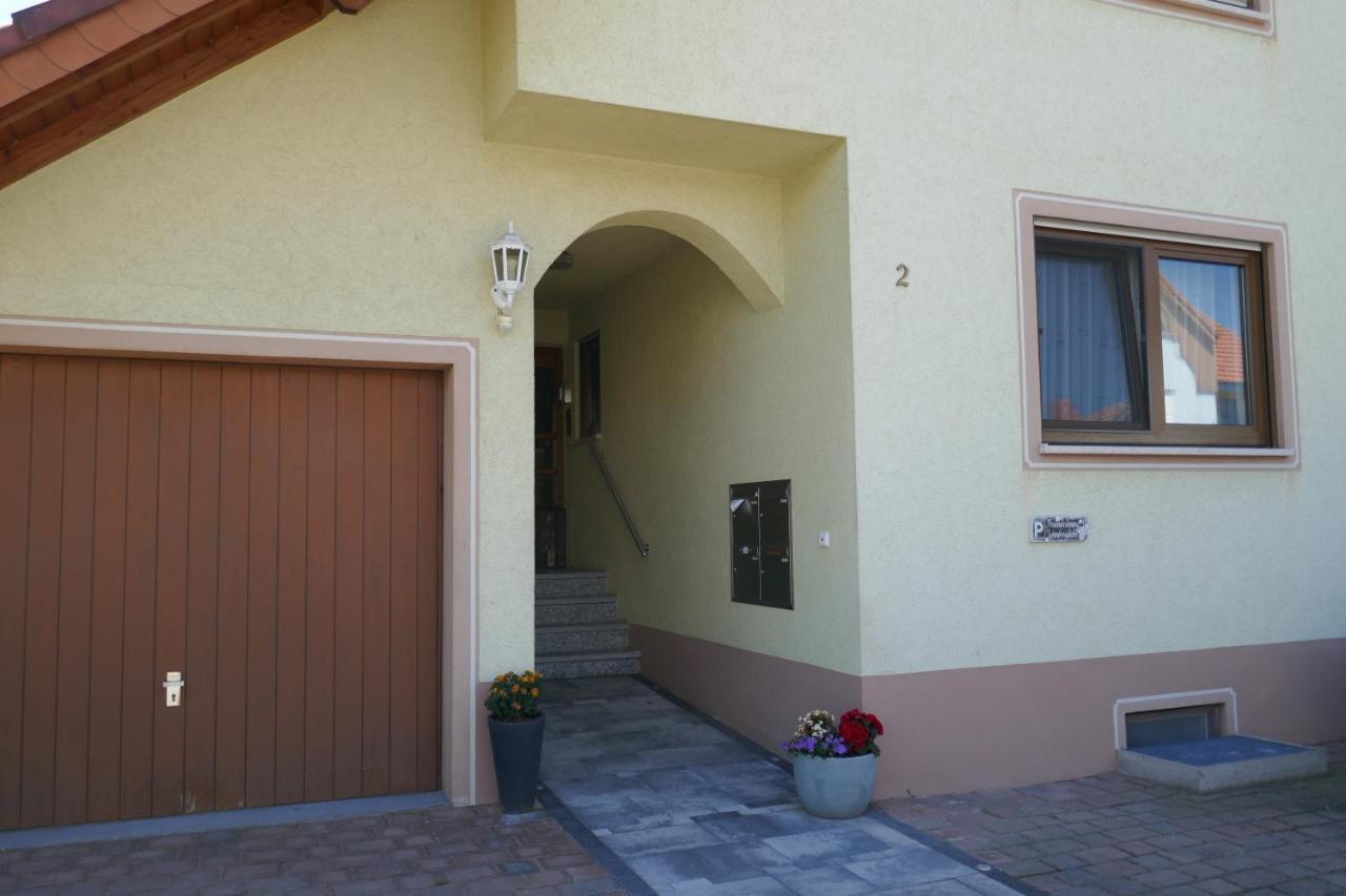 Moderne 2 Zi - Fewo Weinbergliebe Am Tuniberg Zwischen Freiburg Und Frankreich Merdingen Exterior photo